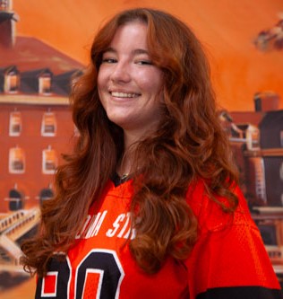 Makenna Larsen Makenna Larsen